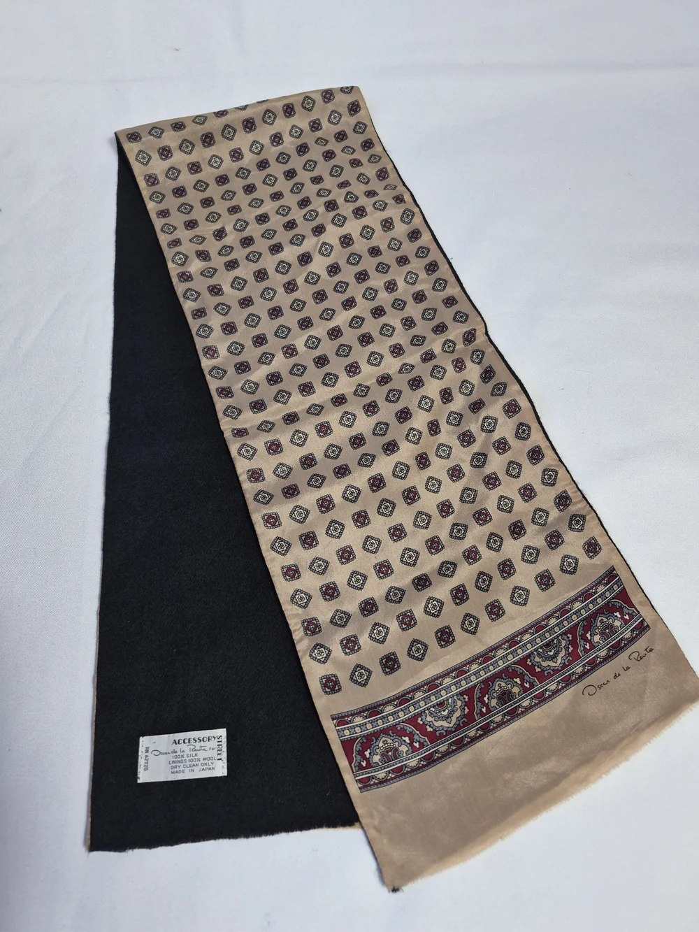 Vintage Oscar de la Renta wool silk paisley geometric mens Scarf Japan  classic